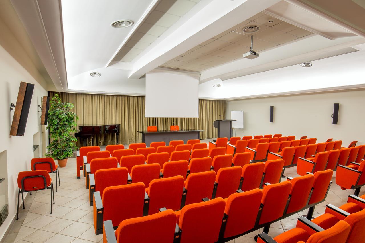 Casa Per Ferie Santa Maria Alle Fornaci Рим Экстерьер фото